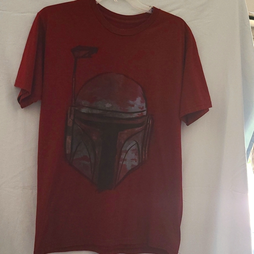 Mens T shirt
